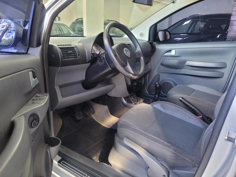 Volkswagen Fox Route 1.6 Mi Total Flex 8V 5P - foto 10