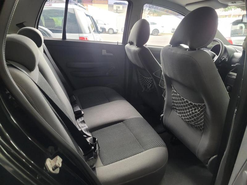 Volkswagen Fox Route 1.0 Mi Total Flex 8V 5P - foto 7
