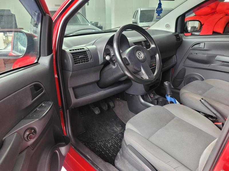 Volkswagen Fox 1.0 8V G2 Trend 4P - foto 12