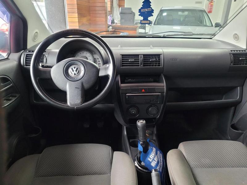 Volkswagen Fox 1.0 8V G2 Trend 4P - foto 9