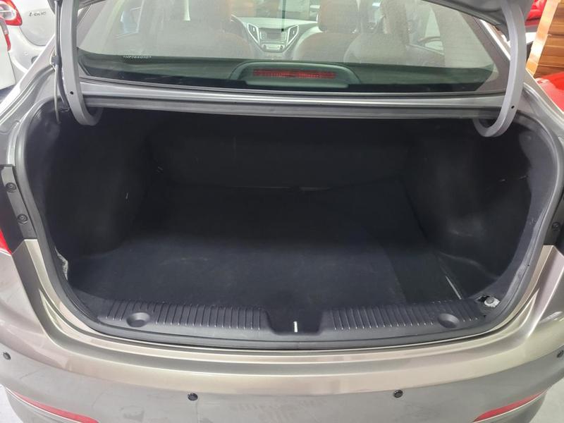 Hyundai HB20S Comfort Plus 1.0 Tb Flex 12V Mec. - foto 12