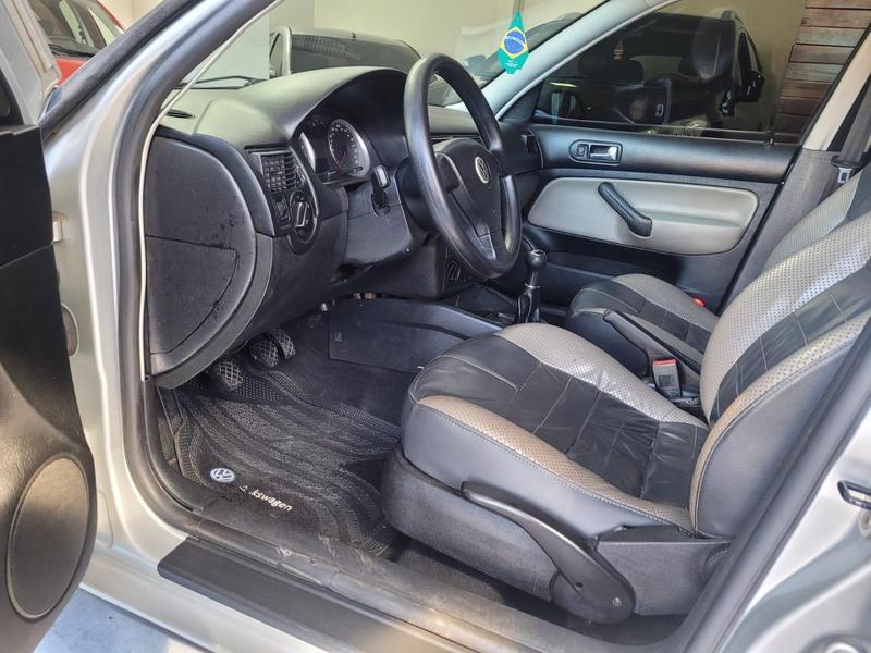 Volkswagen Golf 1.6 Sportline 8V Flex 4P Manual - foto 10
