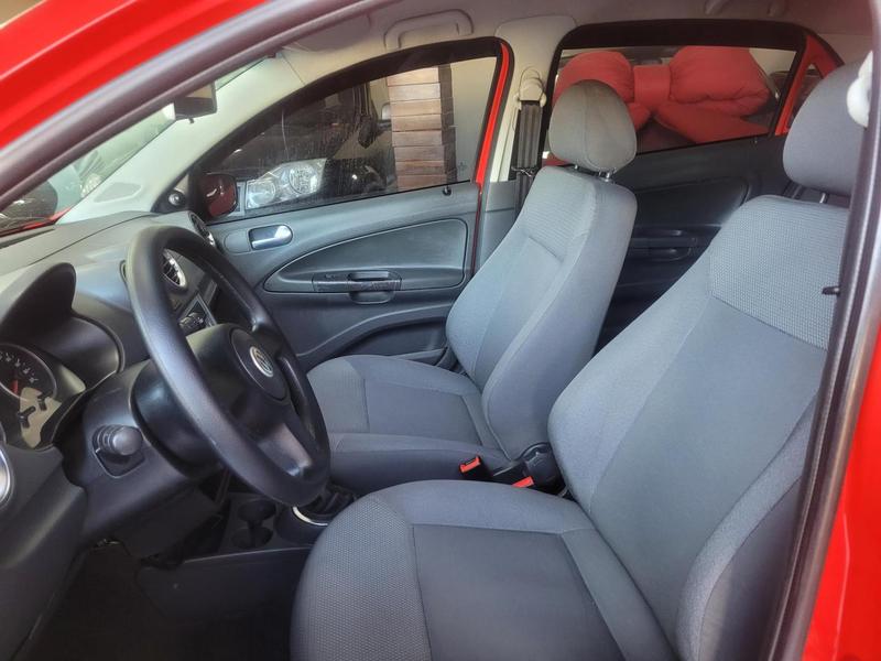 Volkswagen Gol Novo 1.0 Trend Total Flex 4P - foto 12