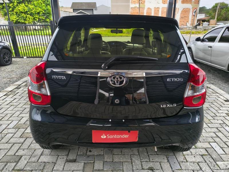 Toyota Etios Hb Xls15 Mt - foto 2