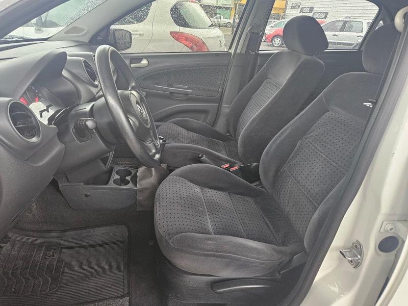 Volkswagen Gol Novo 1.0 Trend Total Flex 4P - foto 8