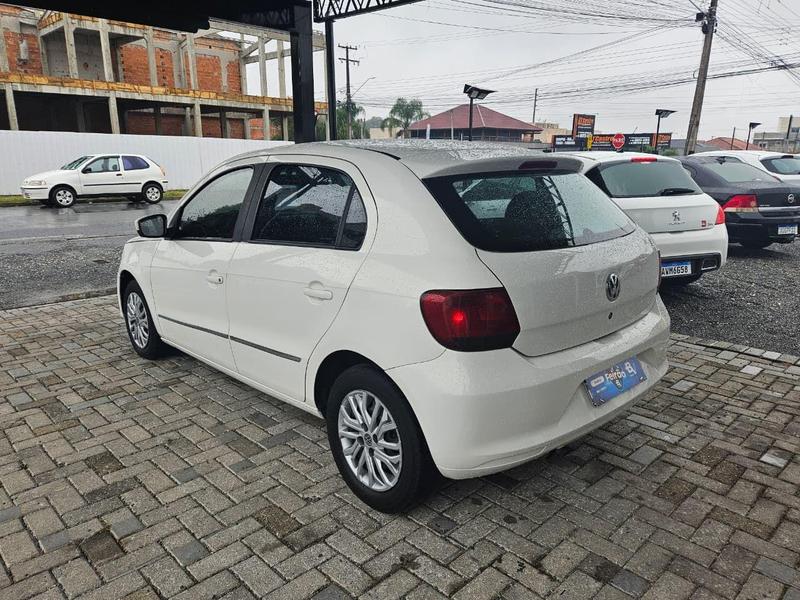 Volkswagen Gol Novo 1.0 Trend Total Flex 4P - foto 6