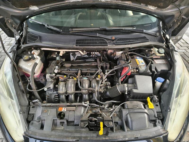 Ford Fiesta Ha 16l Se A - foto 16