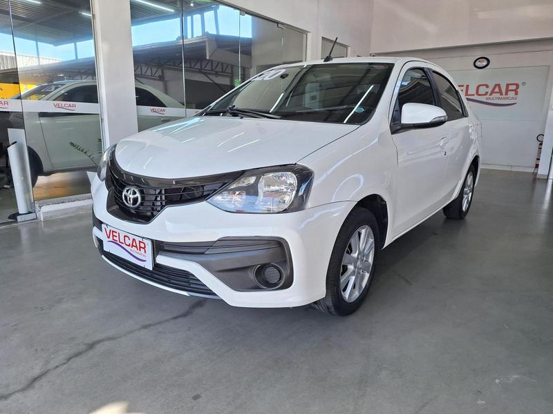 TOYOTA ETIOS SD XPLUS AT