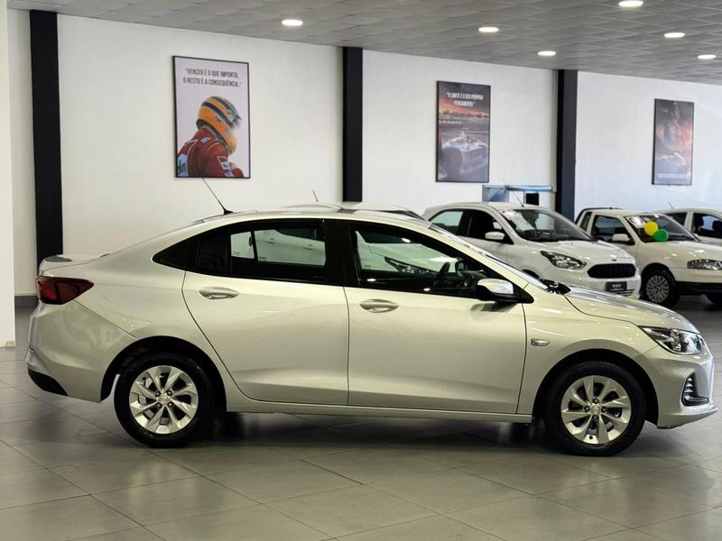 Chevrolet Onix Plus Plus 1.0 12V Tb Flex Aut. - foto 4
