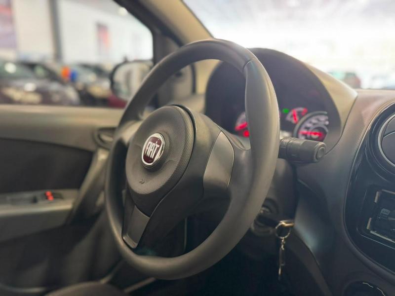 Fiat Palio Attractiv 1.4 - foto 13