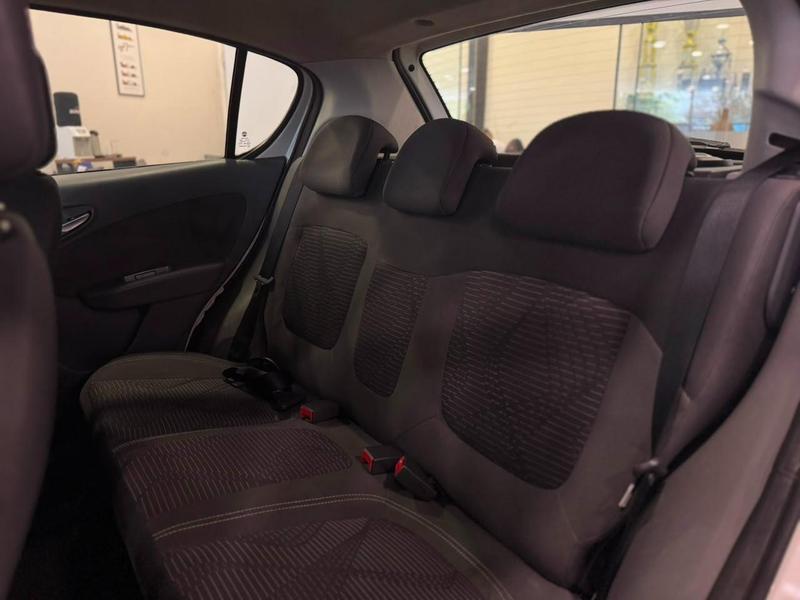 Fiat Palio Attractiv 1.4 - foto 17