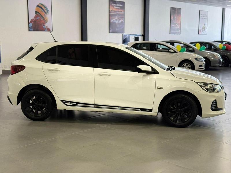 Chevrolet Onix 10mt - foto 4
