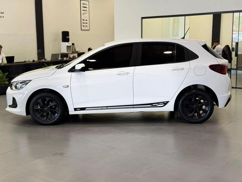 Chevrolet Onix 10mt - foto 8