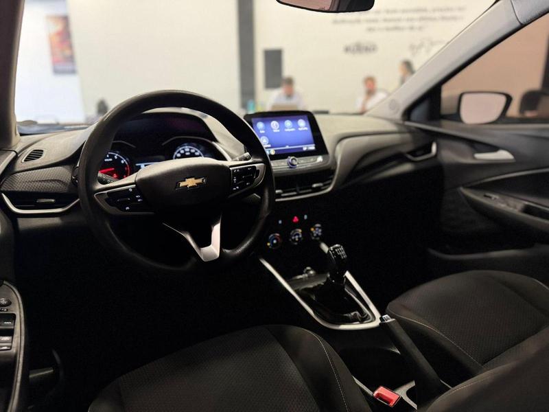 Chevrolet Onix 10mt - foto 9