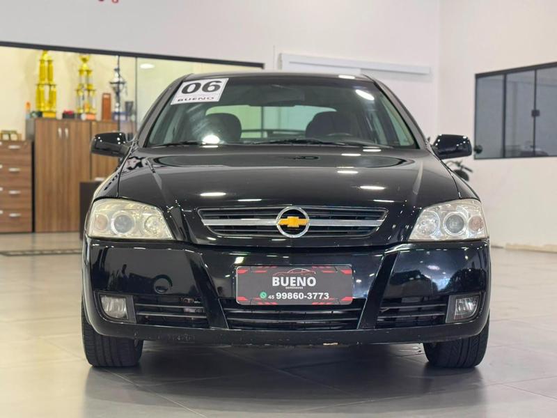 Chevrolet Astra Elite 2.0 Mpfi Flexpower 8V 5P Mec - foto 2