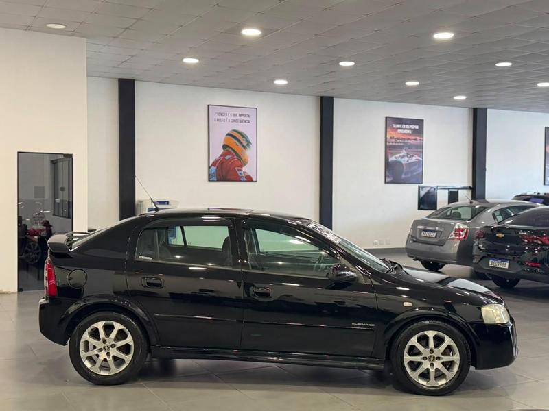 Chevrolet Astra Elite 2.0 Mpfi Flexpower 8V 5P Mec - foto 4