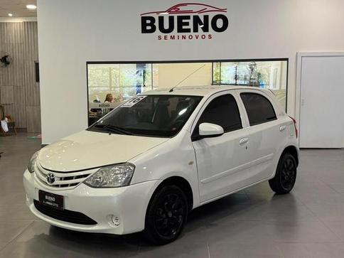 TOYOTA ETIOS HB XS 15