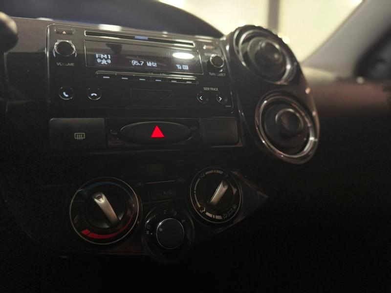 Toyota Etios Hb Xs 1.5 - foto 15