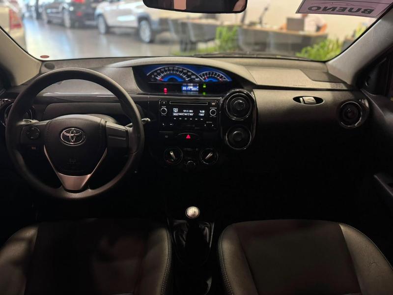 Toyota Etios Hb Xs 1.5 - foto 10