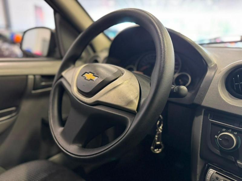 Chevrolet Prisma Sed. Joy Ls 1.0 8V Flexpower 4P - foto 9
