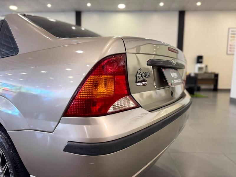 Ford Focus 1.6 Flex Fc - foto 15