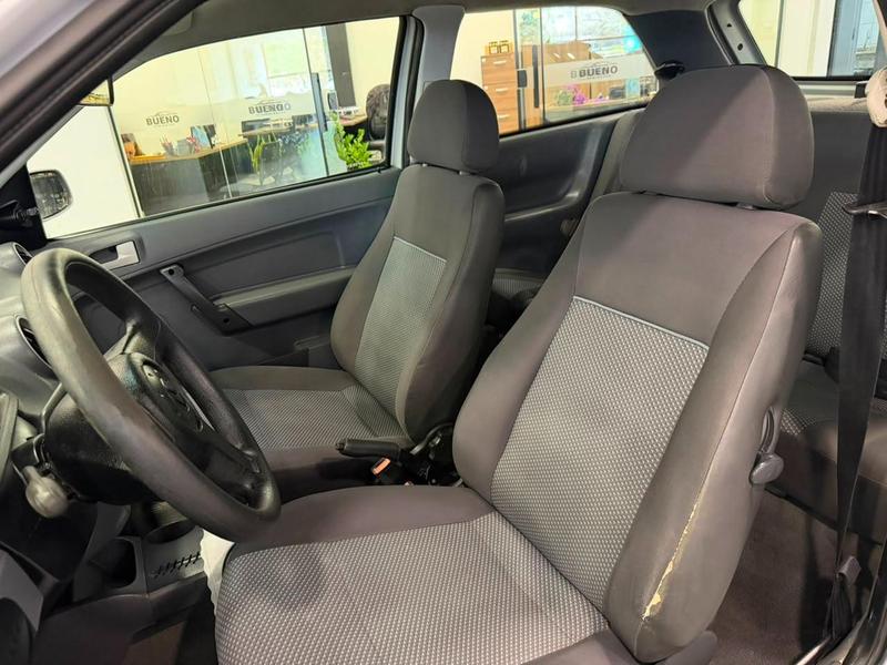 Volkswagen Gol City (trend) 1.0 Mi Total Flex 8V 2P - foto 11