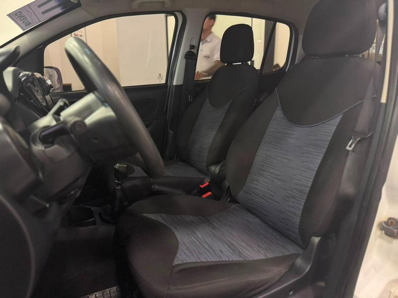Fiat Uno Attractive 1.0e - foto 12