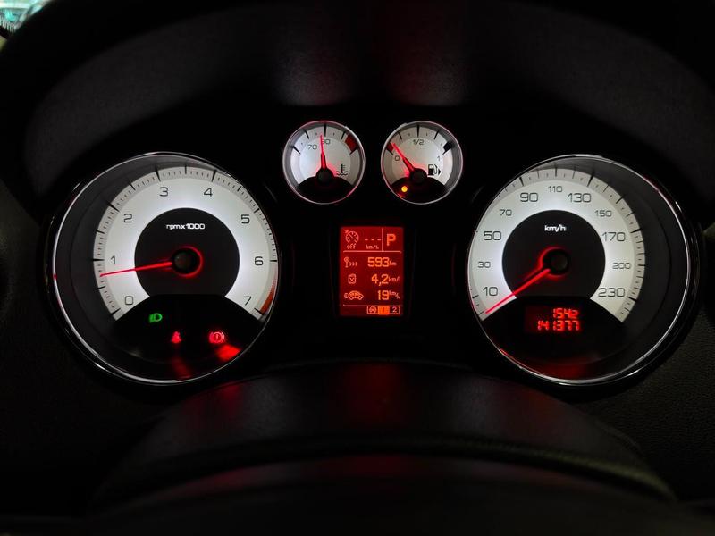 Peugeot 408 Allure Bva - foto 14