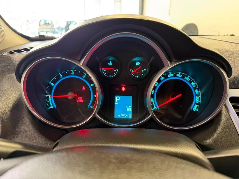 Chevrolet Cruze LT 1.8 16V Flexpower 4P Aut. - foto 9