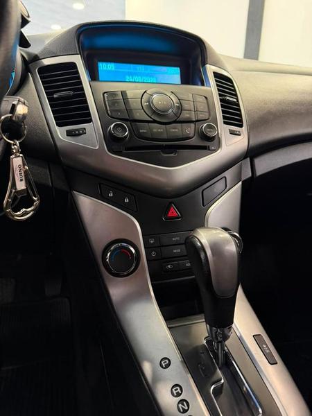 Chevrolet Cruze LT 1.8 16V Flexpower 4P Aut. - foto 10