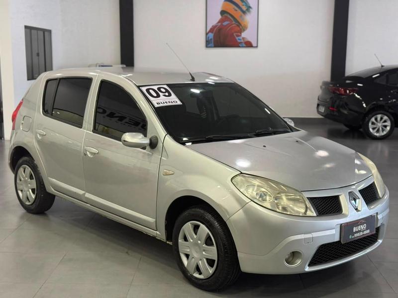 Renault Sandero 1.6 Expression - foto 2