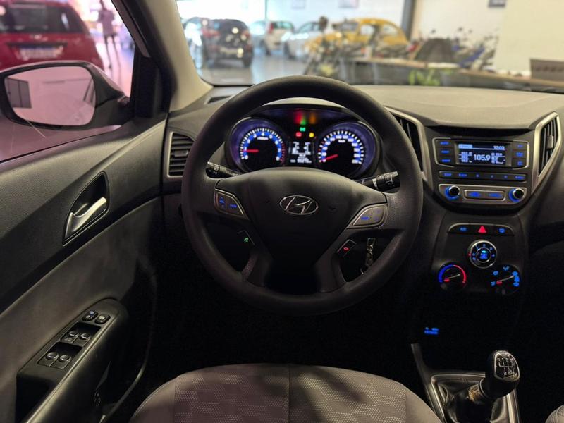 Hyundai HB20S 16m Comf - foto 11
