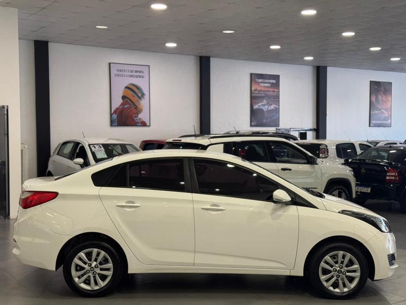 Hyundai HB20S 16m Comf - foto 4