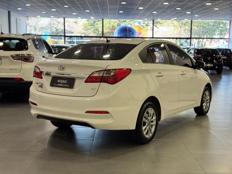 Hyundai HB20S 16m Comf - foto 5