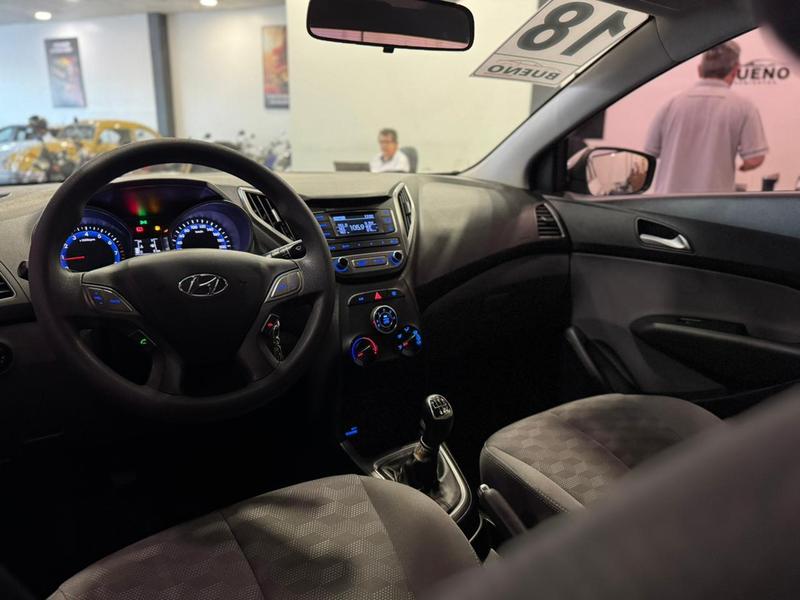 Hyundai HB20S 16m Comf - foto 8