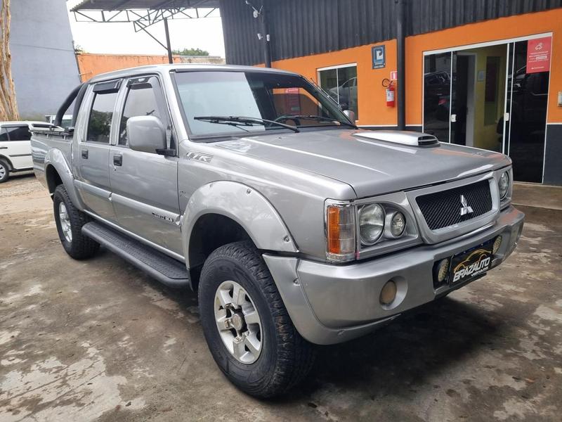 MITSUBISHI L-200 CD GLS 4X4 2.5 TURBO 4P