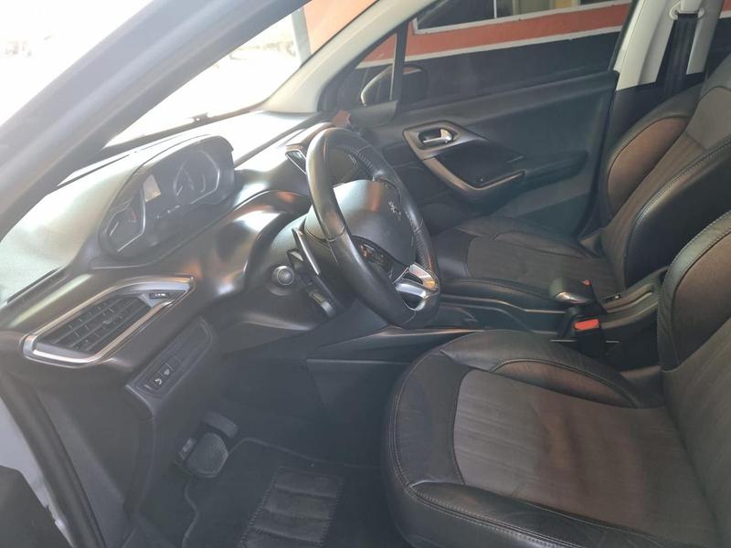 Peugeot 2008 Griffe 1.6 Flex 16V 5P Aut. - foto 8