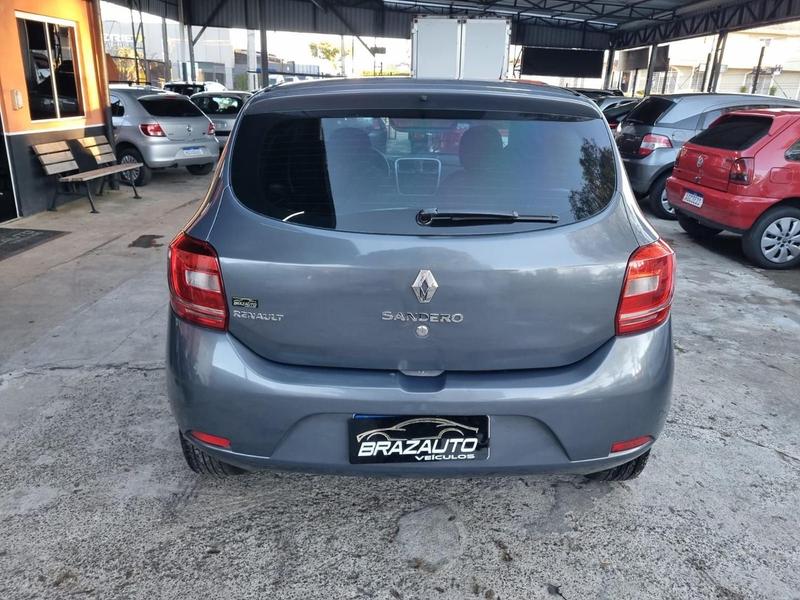 Renault Sandero Stepway Hi Power 1.6 8V 5P - foto 6