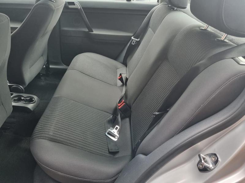 Volkswagen Polo Sedan 1.6 - foto 10