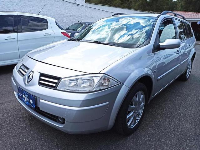 RENAULT MEGANE 1.6 DYNAMIQUE 16V FLEX 4P MANUAL