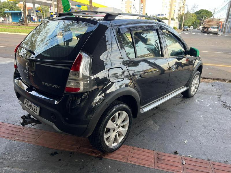 Renault Sandero Authentique Hi Flex 1.0 16V 5P - foto 2