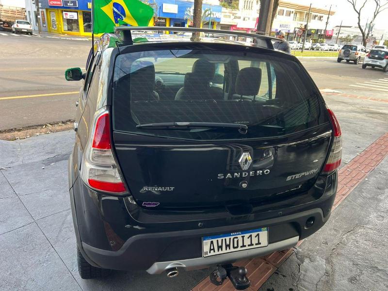 Renault Sandero Authentique Hi Flex 1.0 16V 5P - foto 5