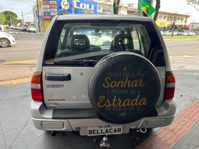 Chevrolet Tracker 2.0 4X4 Diesel - foto 5