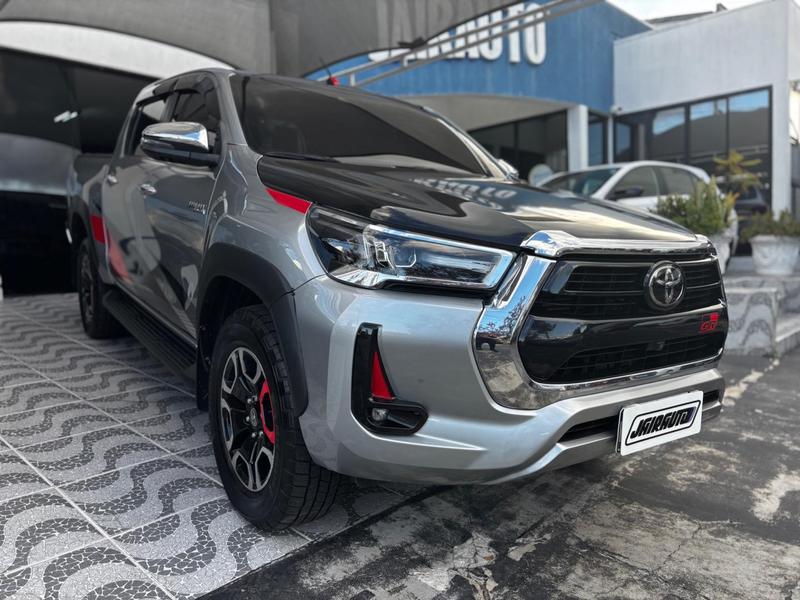 Toyota Hilux 2023 à venda