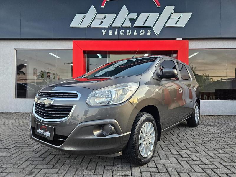 CHEVROLET SPIN 1.8L AT LT