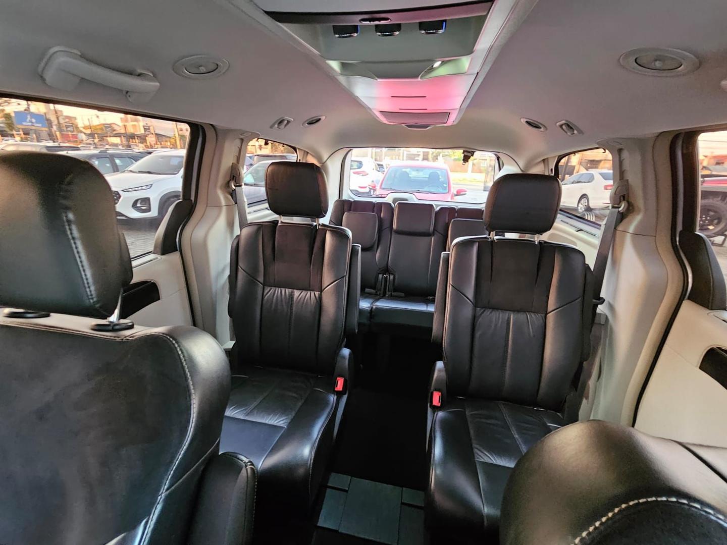 Chrysler TOWN & COUNTRY 2015