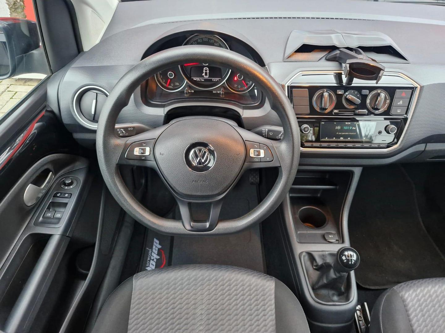 Volkswagen UP 2020