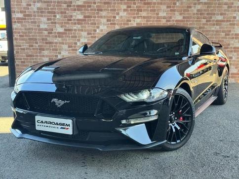 FORD MUSTANG GT