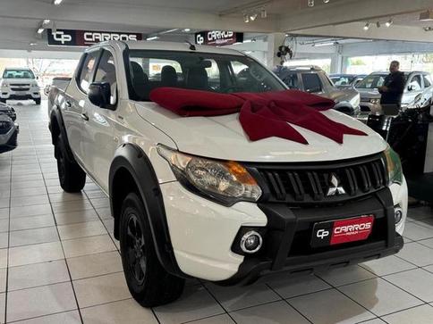 Mitsubishi Triton SPO OUTDOOR M 2020