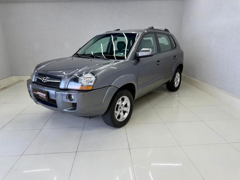 HYUNDAI TUCSON GLSB